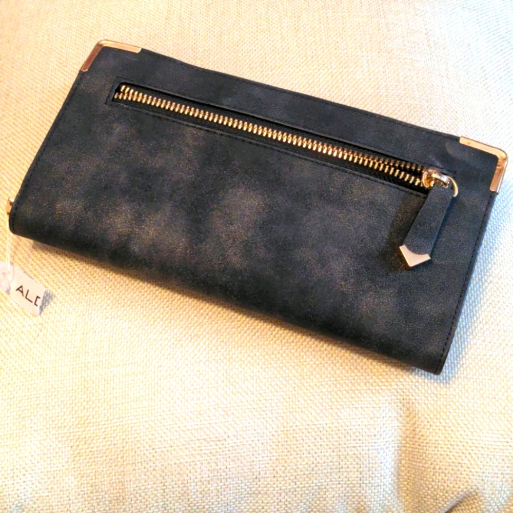 NWT Black Wallet